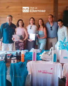 Foto de grupo en la clausura de la Liga Varadero Beach Bar en el Club La Barrosa